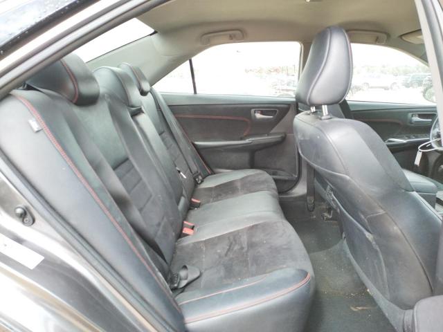 4T1BF1FK3GU218244 - 2016 TOYOTA CAMRY LE ნაცრისფერი ფოტო 10