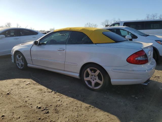 WDBTK72F27T086484 - 2007 MERCEDES-BENZ CLK 550 WHITE photo 2