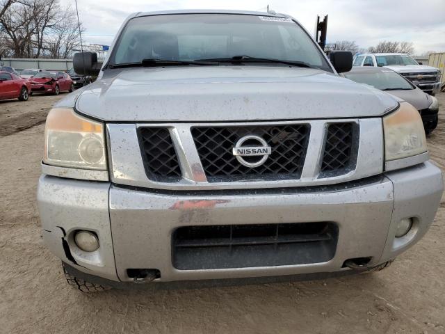 1N6BA0EC8DN301503 - 2013 NISSAN TITAN S SILVER photo 5