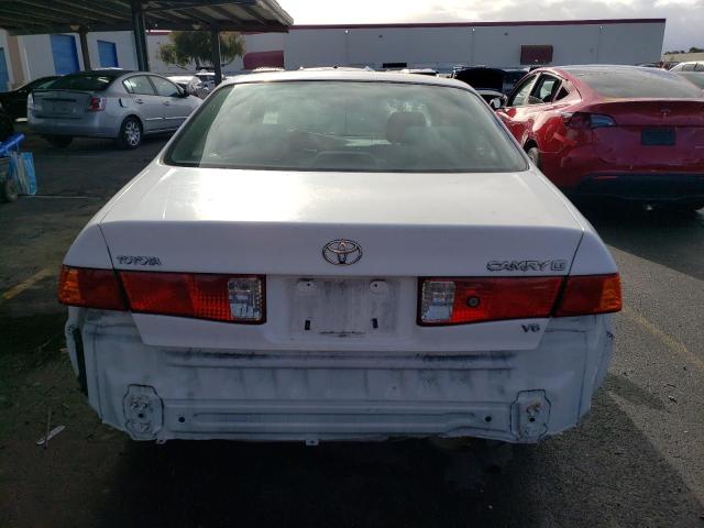 JT2BF22K9Y0258393 - 2000 TOYOTA CAMRY CE WHITE photo 6