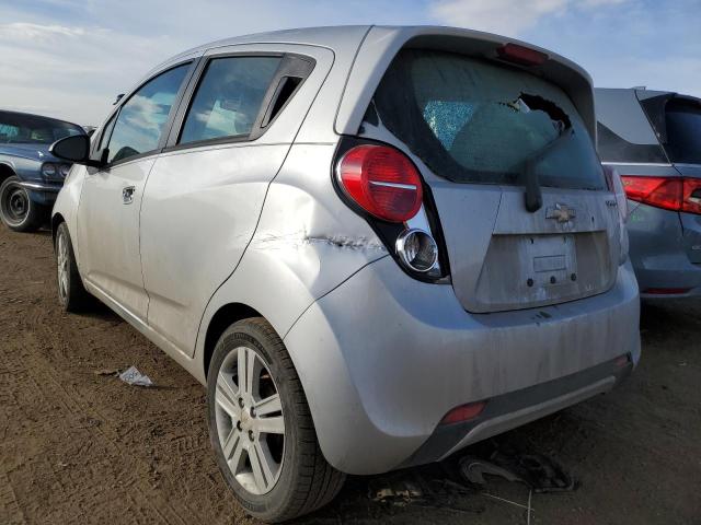 KL8CD6S90FC763250 - 2015 CHEVROLET SPARK 1LT SILVER photo 2