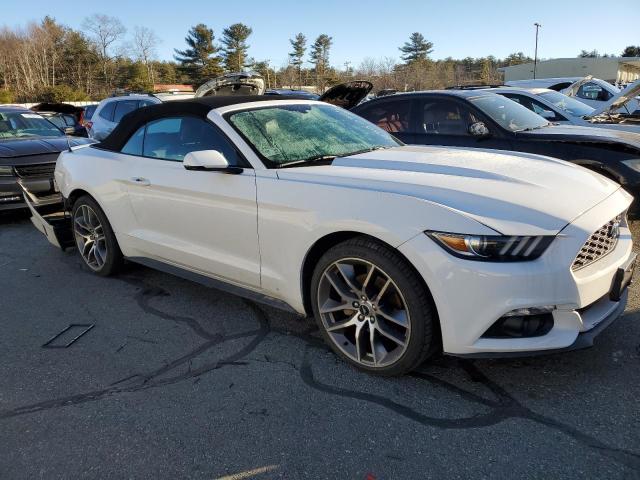 1FATP8UH5F5389212 - 2015 FORD MUSTANG WHITE photo 4