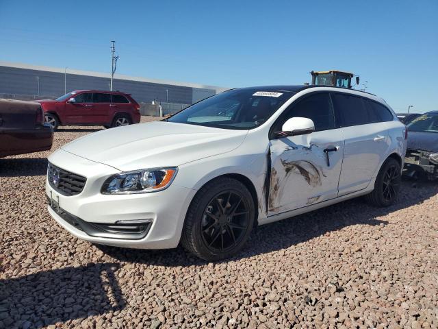 2015 VOLVO V60 PREMIER, 