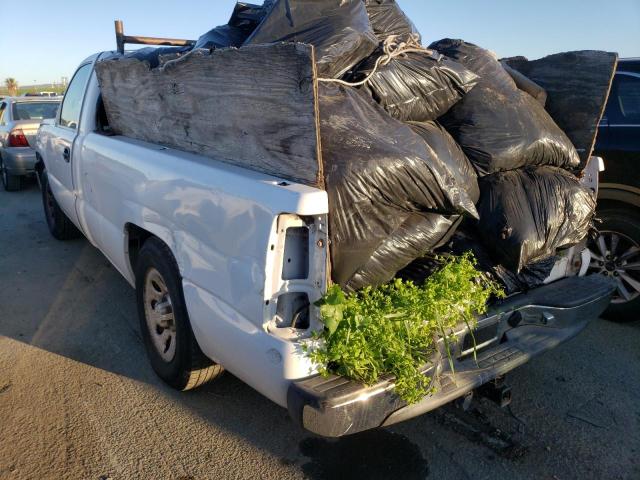 1GCEC14V07E158036 - 2007 CHEVROLET SILVERADO C1500 CLASSIC WHITE photo 2