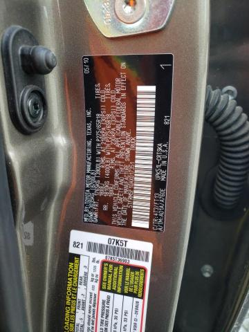 5TFRM5F10AX017351 - 2010 TOYOTA TUNDRA DOUBLE CAB SR5 BROWN photo 12