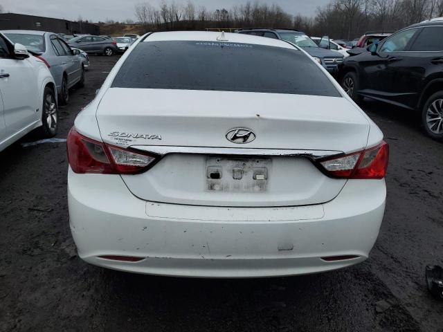 5NPEB4AC2DH514747 - 2013 HYUNDAI SONATA GLS WHITE photo 6