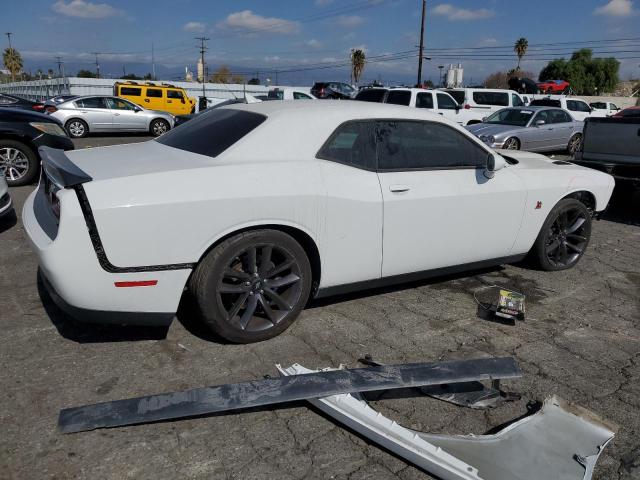 2C3CDZFJ8KH530032 - 2019 DODGE CHALLENGER R/T SCAT PACK WHITE photo 3