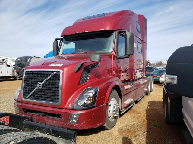 4V4NC9EH0HN991316 - 2017 VOLVO VN VNL BURGUNDY photo 2