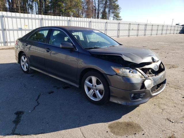 4T1BF3EK7BU777947 - 2011 TOYOTA CAMRY BASE GRAY photo 4