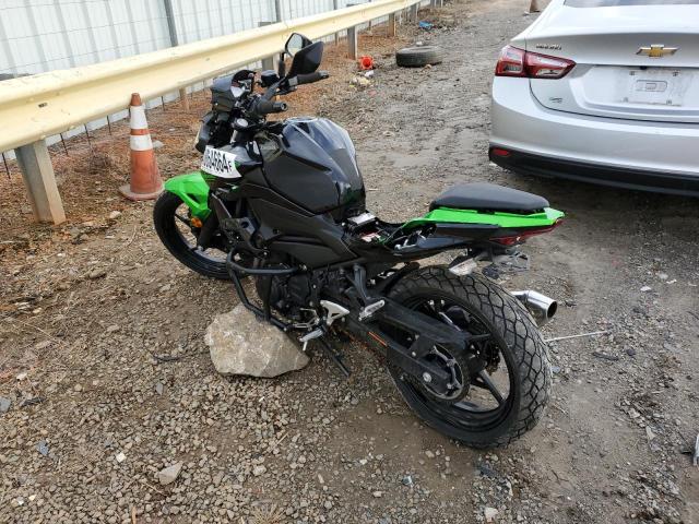 JKAERKD12KDA46027 - 2019 KAWASAKI ER400 D BLACK photo 3