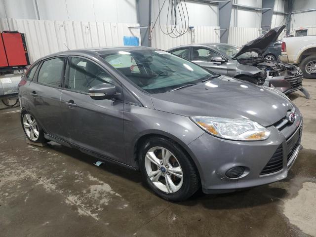 1FADP3F26DL189934 - 2013 FORD FOCUS SE SILVER photo 4