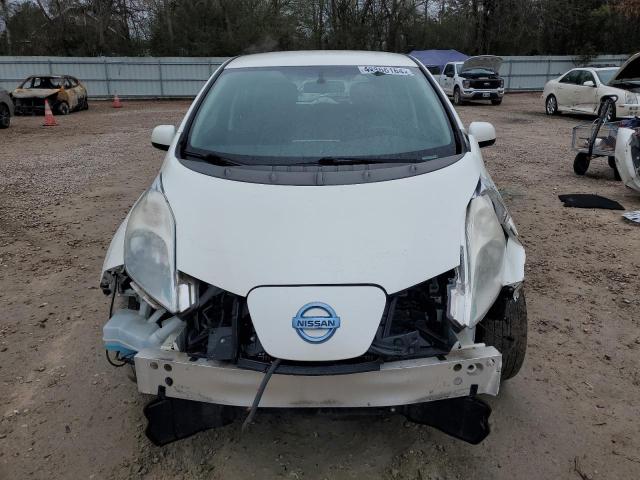 1N4AZ0CP6FC317975 - 2015 NISSAN LEAF S WHITE photo 5