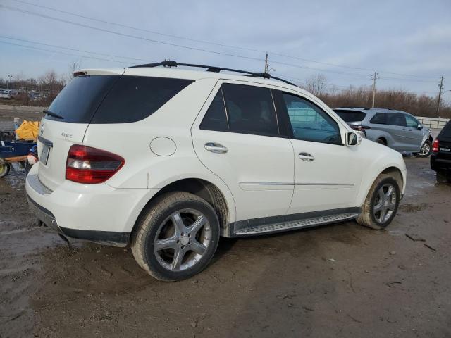 4JGBB22E08A345232 - 2008 MERCEDES-BENZ ML 320 CDI WHITE photo 3