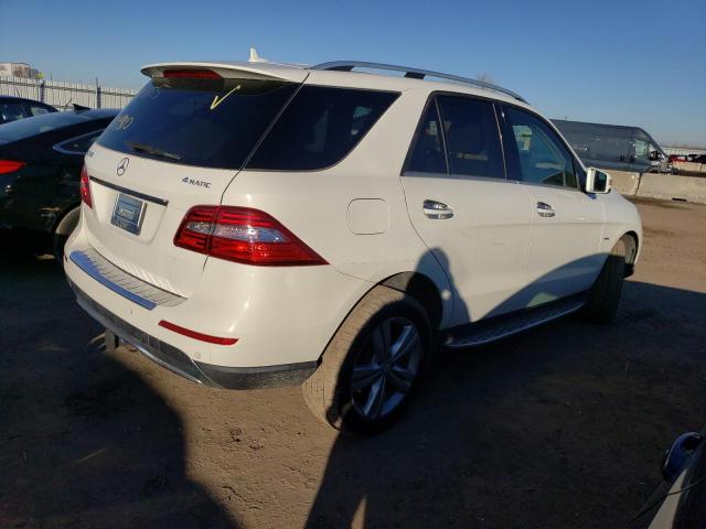4JGDA5HB3CA041766 - 2012 MERCEDES-BENZ ML 350 4MATIC WHITE photo 3