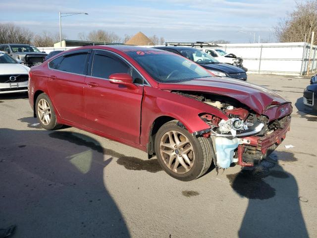 3FA6P0HDXER132998 - 2014 FORD FUSION SE RED photo 4