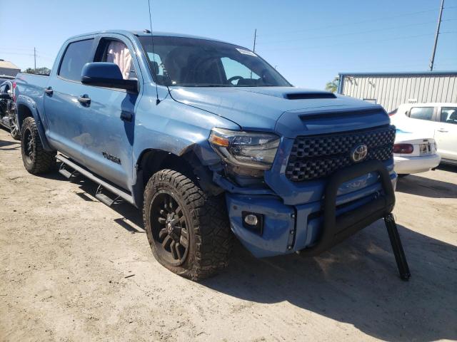 5TFDW5F13KX785685 - 2019 TOYOTA TUNDRA CREWMAX SR5 BLUE photo 4