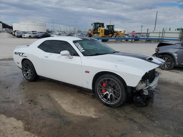 2C3CDZDJ5FH811357 - 2015 DODGE CHALLENGER SRT 392 WHITE photo 4