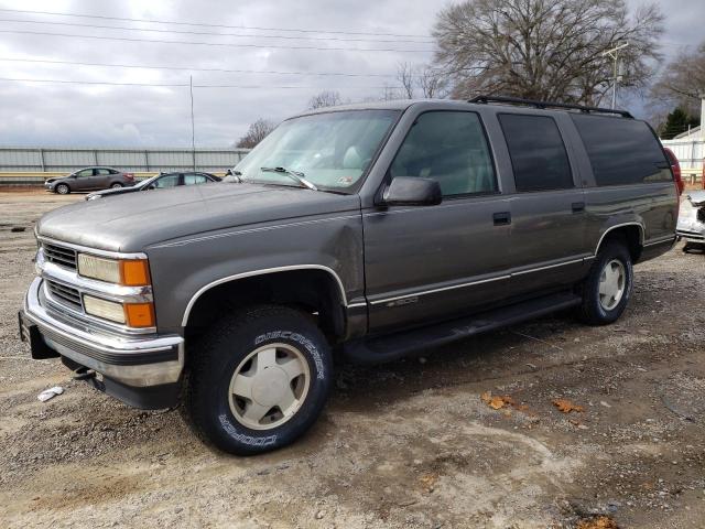 3GNFK16R4XG171914 - 1999 CHEVROLET SUBURBAN K1500 GRAY photo 1