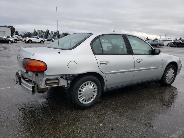 1G1ND52F95M135088 - 2005 CHEVROLET CLASSIC SILVER photo 3