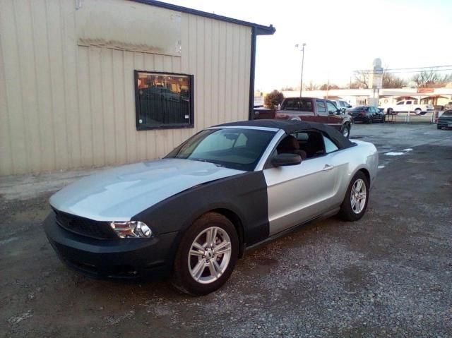 1ZVBP8EM6C5224926 - 2012 FORD MUSTANG GRAY photo 2