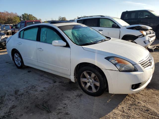 1N4AL21EX8N530255 - 2008 NISSAN ALTIMA 2.5 WHITE photo 4