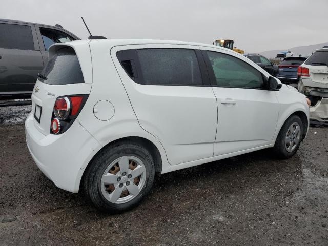 1G1JA6SH6F4132813 - 2015 CHEVROLET SONIC LS WHITE photo 3