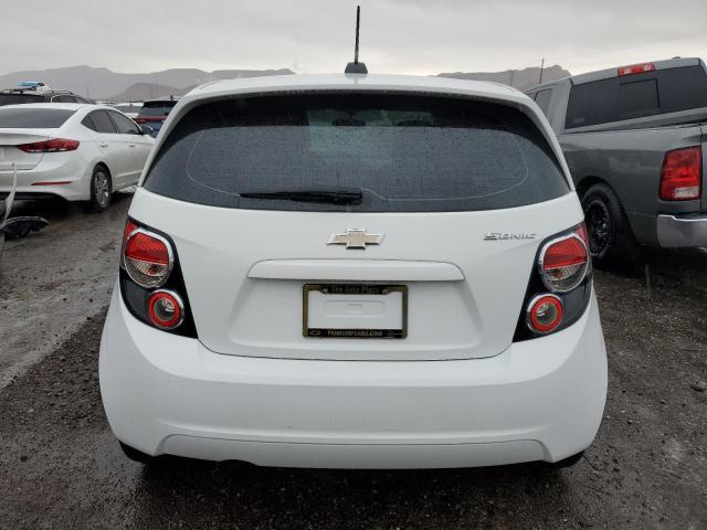 1G1JA6SH6F4132813 - 2015 CHEVROLET SONIC LS WHITE photo 6