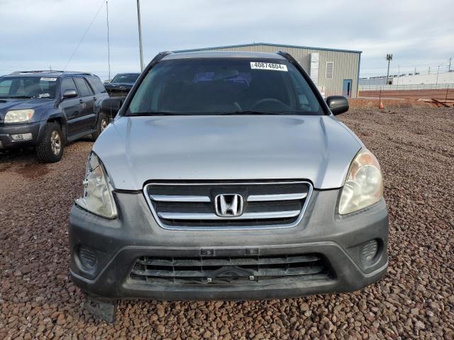 JHLRD78535C054146 - 2005 HONDA CR-V LX SILVER photo 5