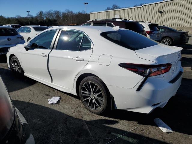 4T1T11BK4PU103483 - 2023 TOYOTA CAMRY SE NIGHT SHADE WHITE photo 2