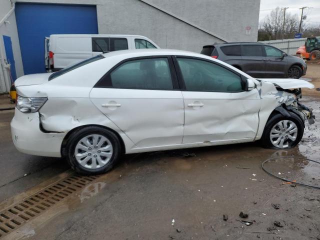 KNAFU4A2XC5628626 - 2012 KIA FORTE EX WHITE photo 3