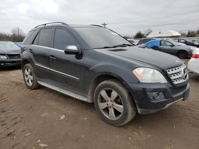 4JGBB86E69A516273 - 2009 MERCEDES-BENZ ML 350 BLACK photo 4