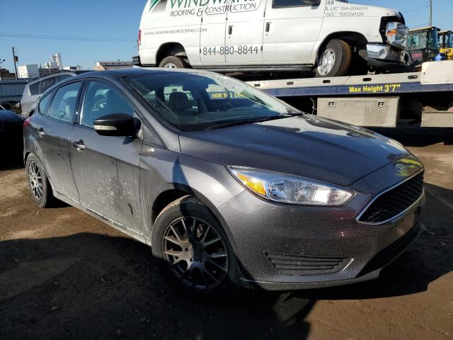 1FADP3K28GL213869 - 2016 FORD FOCUS SE CHARCOAL photo 4