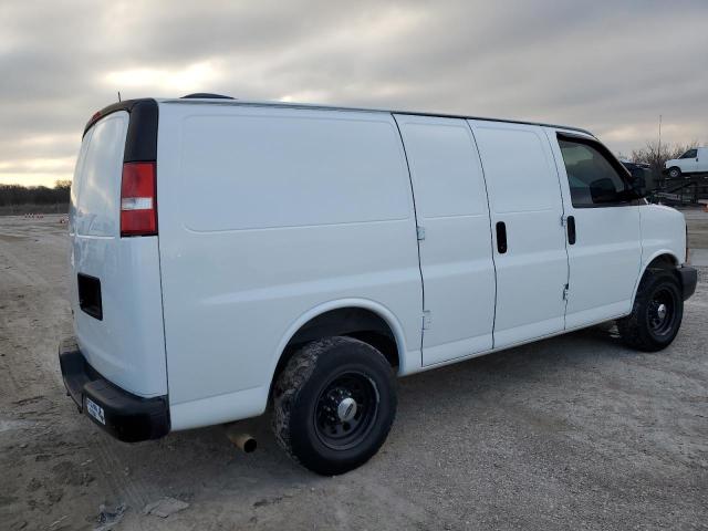 1GCWGAFFXG1138866 - 2016 CHEVROLET EXPRESS G2 WHITE photo 3