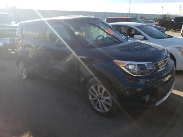 KNDJP3A57H7476647 - 2017 KIA SOUL + BLUE photo 4