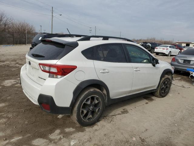 JF2GTAAC1JH293674 - 2018 SUBARU CROSSTREK WHITE photo 3