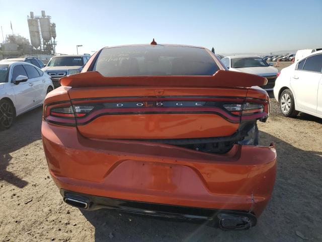 2C3CDXHG6GH129057 - 2016 DODGE CHARGER SXT ORANGE photo 6