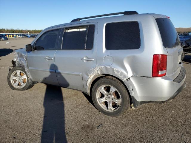 5FNYF4H59EB053216 - 2014 HONDA PILOT EXL SILVER photo 2