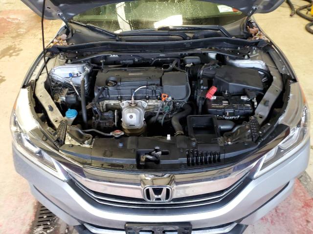 1HGCR2F8XGA112211 - 2016 HONDA ACCORD EXL SILVER photo 11