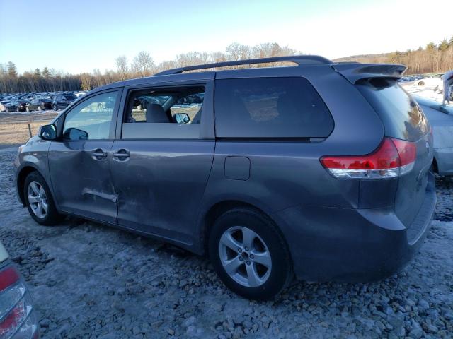 5TDJK3DC1DS051742 - 2013 TOYOTA SIENNA LE GRAY photo 2