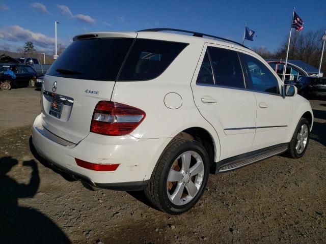 4JGBB8GB3AA535114 - 2010 MERCEDES-BENZ ML 350 4MATIC WHITE photo 3