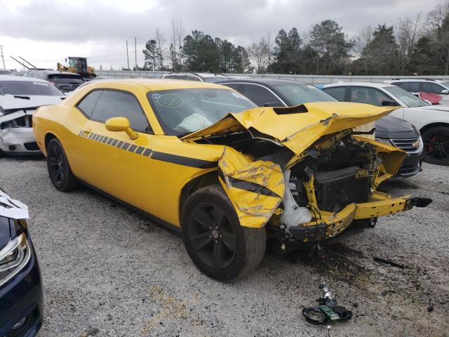 2C3CDZAG0HH501564 - 2017 DODGE CHALLENGER SXT YELLOW photo 4