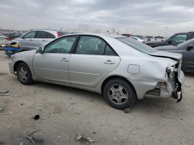 4T1BF30K43U558811 - 2003 TOYOTA CAMRY LE SILVER photo 2