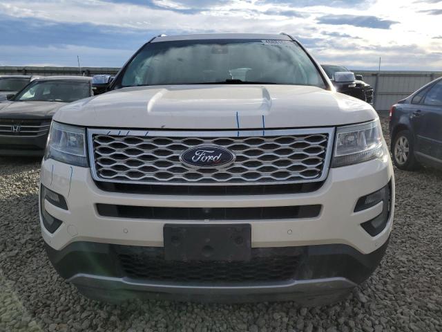 1FM5K8HTXHGB92345 - 2017 FORD EXPLORER PLATINUM WHITE photo 5