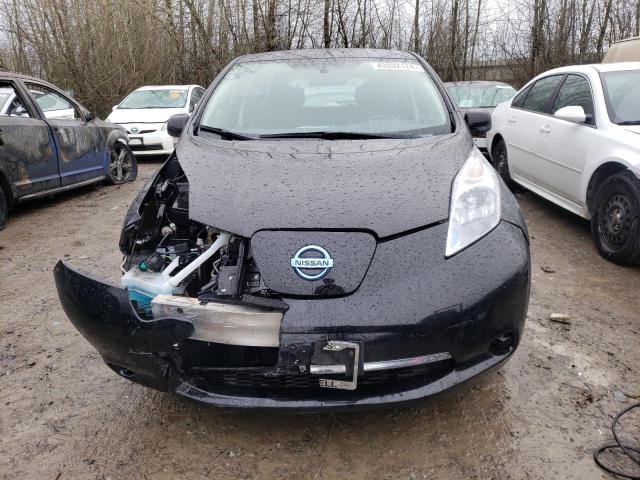 1N4AZ0CP3FC311132 - 2015 NISSAN LEAF S BLACK photo 5