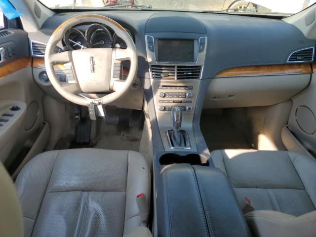 2LMHJ5FRXBBJ50590 - 2011 LINCOLN MKT WHITE photo 8