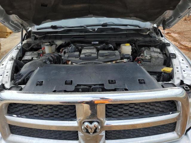 3C6UR5CL6JG380833 - 2018 RAM 2500 ST SILVER photo 11