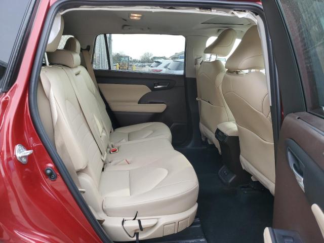 5TDHZRBH9NS577470 - 2022 TOYOTA HIGHLANDER XLE RED photo 10