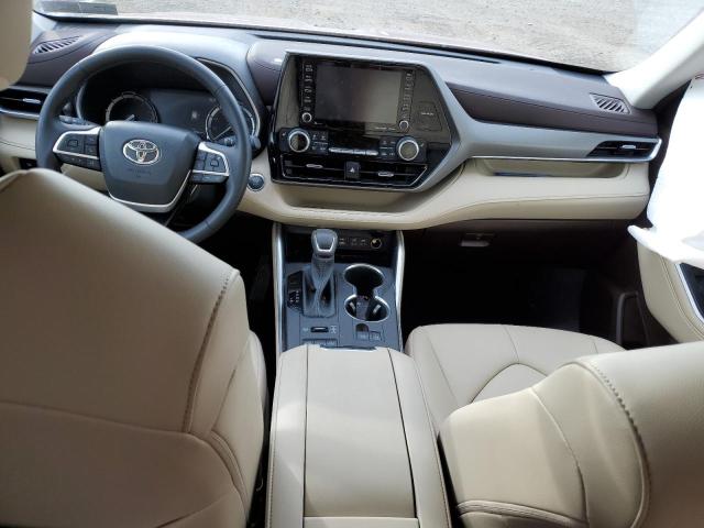 5TDHZRBH9NS577470 - 2022 TOYOTA HIGHLANDER XLE RED photo 8