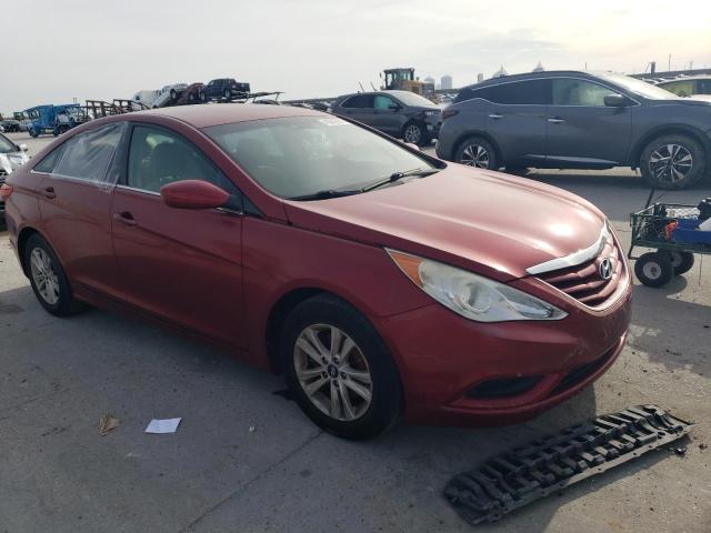 5NPEB4AC9BH291197 - 2011 HYUNDAI SONATA GLS RED photo 4