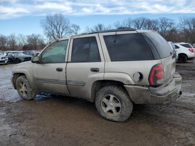 1GNDT13S222283317 - 2002 CHEVROLET TRAILBLAZE SILVER photo 2